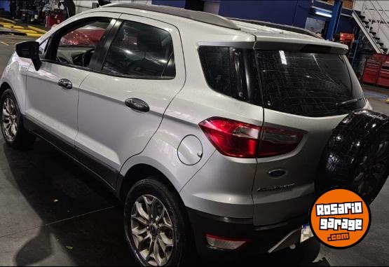 Autos - Ford Ecosport Freestyle 1,6 2016 Nafta 170000Km - En Venta