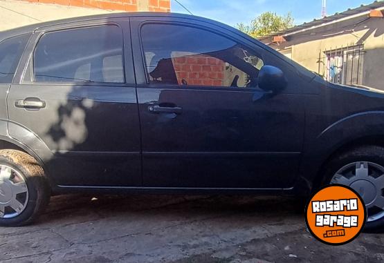 Autos - Ford Fiesta 2006 GNC 250000Km - En Venta