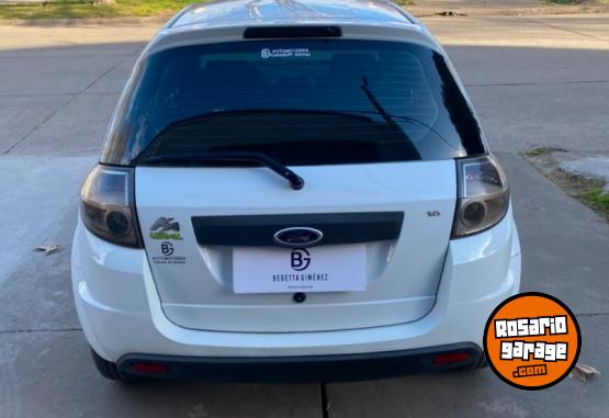 Autos - Ford Ka Viral 1.6 2013 Nafta 148000Km - En Venta