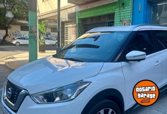 Camionetas - Nissan Kicks Exclusive CVT 2018 Nafta 90000Km - En Venta