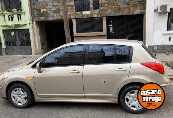 Autos - Nissan Tiida 2011 Nafta 280000Km - En Venta