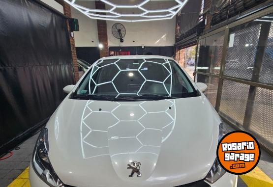 Autos - Peugeot 208 Allure 2019 Nafta 110000Km - En Venta