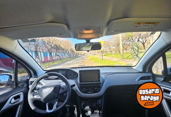 Autos - Peugeot 208 Allure 2019 Nafta 110000Km - En Venta