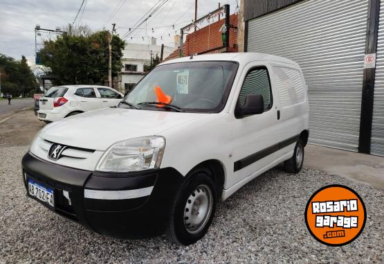 Utilitarios - Peugeot PARTNER 2016 GNC 140000Km - En Venta
