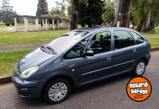 Autos - Citroen Picasso no zafira siena 2010 Nafta 150000Km - En Venta