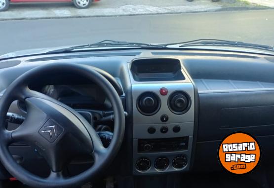 Utilitarios - Citroen Berlingo no partner kango 2018 Diesel 128000Km - En Venta