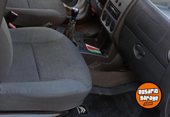 Utilitarios - Citroen Berlingo no partner kango 2018 Diesel 128000Km - En Venta