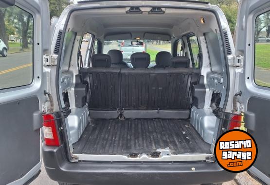 Utilitarios - Citroen Berlingo no partner kango 2018 Diesel 128000Km - En Venta