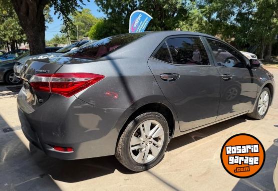 Autos - Toyota COROLLA XEI AT 2014 Nafta 200000Km - En Venta