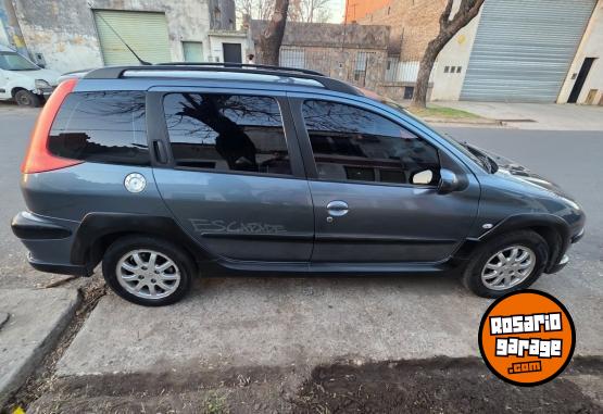 Autos - Peugeot 206 2007 Nafta 111111Km - En Venta