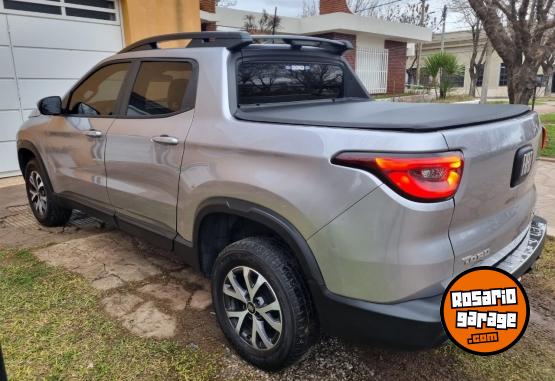 Camionetas - Fiat TORO 1.8 N FREEDOM AT 2024 Nafta 17000Km - En Venta