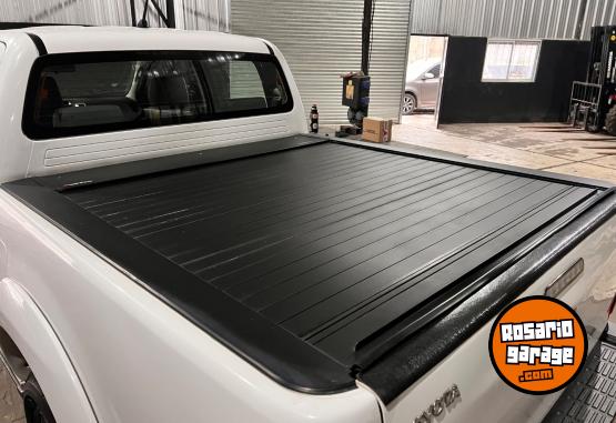 Camionetas - Toyota HILUX 2016 Diesel 229000Km - En Venta