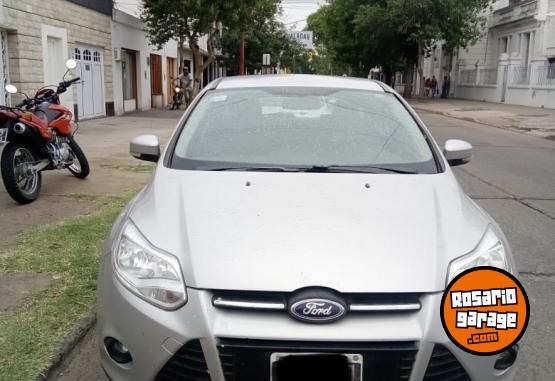 Autos - Ford Focus 1.6 2015 Nafta 260000Km - En Venta