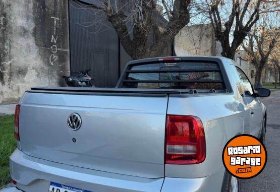 Utilitarios - Volkswagen Saveiro 2017 Nafta 126000Km - En Venta
