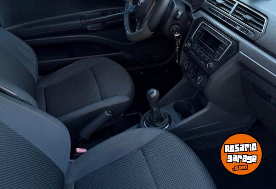 Utilitarios - Volkswagen Saveiro 2017 Nafta 126000Km - En Venta