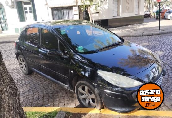 Autos - Peugeot 307 XT 2010 Nafta 200000Km - En Venta