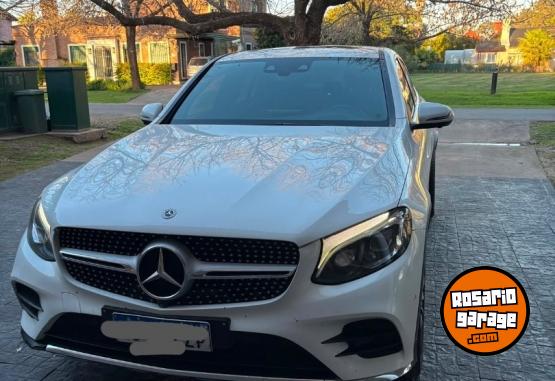 Autos - Mercedes Benz Glc 300 coupe 2018 Nafta 180000Km - En Venta