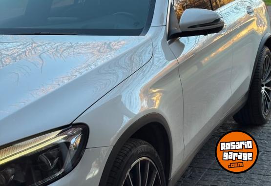 Autos - Mercedes Benz Glc 300 coupe 2018 Nafta 180000Km - En Venta