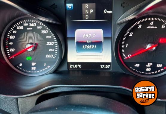 Autos - Mercedes Benz Glc 300 coupe 2018 Nafta 180000Km - En Venta