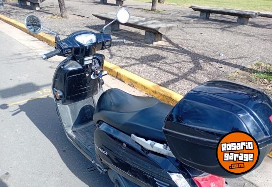 Motos - Kymco Like 125 2022 Nafta 17000Km - En Venta