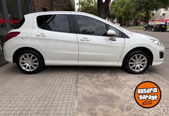 Autos - Peugeot 308 Allure Nav 2015 Diesel 150000Km - En Venta