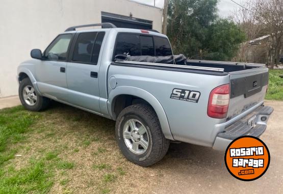 Camionetas - Chevrolet S10 DLX 4X2 2010 Diesel 203000Km - En Venta