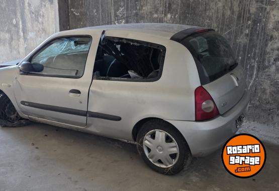 Autos - Renault Clio 2010 Nafta 120000Km - En Venta