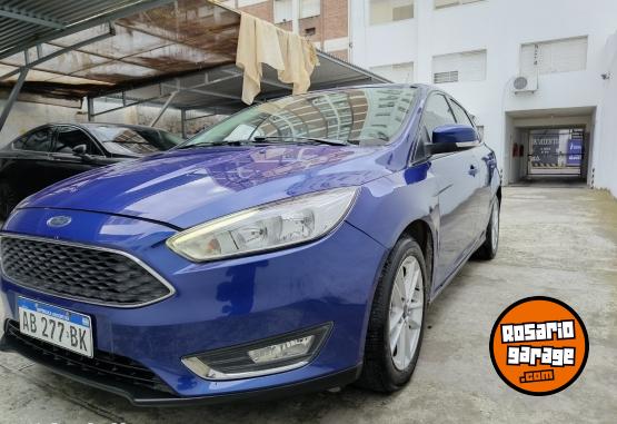 Autos - Ford Focus 2017 Nafta 96000Km - En Venta