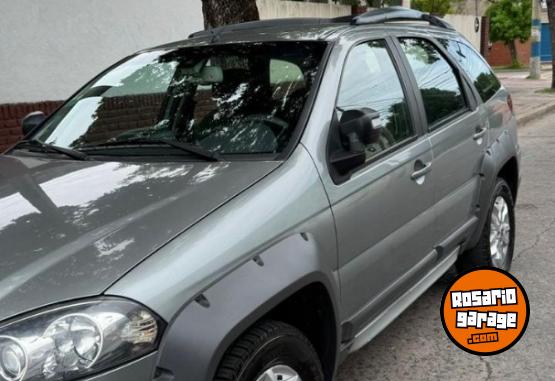 Autos - Fiat palio weekend adventure 2016 GNC 125000Km - En Venta