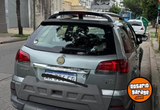 Autos - Fiat palio weekend adventure 2016 GNC 125000Km - En Venta