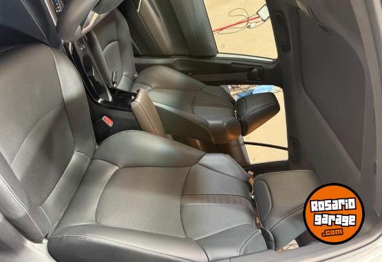 Autos - Toyota COROLLA CROSS SEG 2024 Nafta 8500Km - En Venta