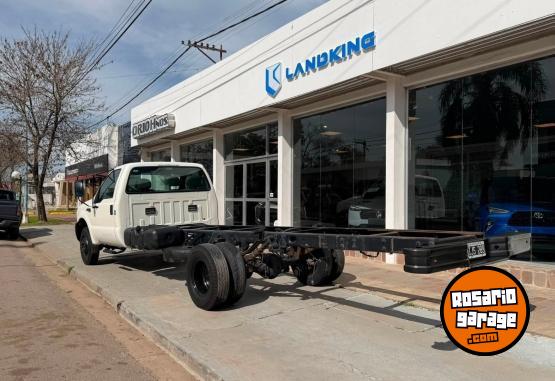 Camiones y Grúas - FORD F-4000 CUMMINS EURO MEC III 4x2 año 2009 IMPECABLE!! Acércate a ORIO HNOS, SAN GENARO, concesionario oficial JMC, ISUZU, KAMA, LANDKING Camiones - En Venta