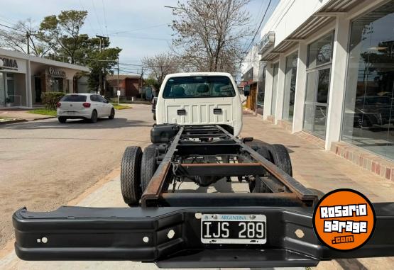 Camiones y Grúas - FORD F-4000 CUMMINS EURO MEC III 4x2 año 2009 IMPECABLE!! Acércate a ORIO HNOS, SAN GENARO, concesionario oficial JMC, ISUZU, KAMA, LANDKING Camiones - En Venta