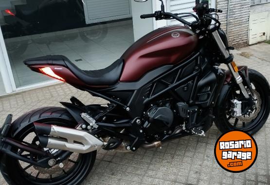 Motos - Benelli 502 c 2022 Nafta 3800Km - En Venta