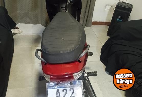 Motos - Motomel Bliz plus 2024 Nafta 6000Km - En Venta