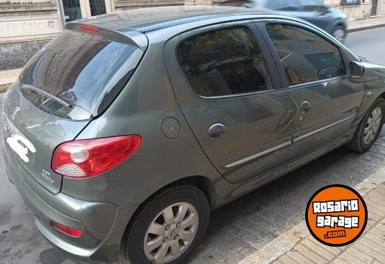 Autos - Peugeot 207 HDI 1.4 2013 Diesel 210000Km - En Venta