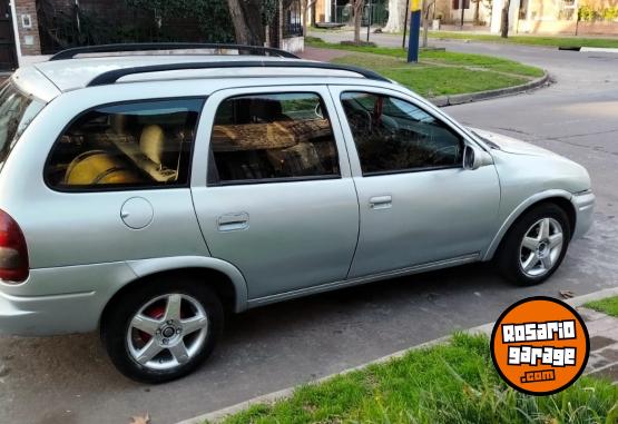 Autos - Chevrolet Corsa wagon 2010 GNC 270000Km - En Venta