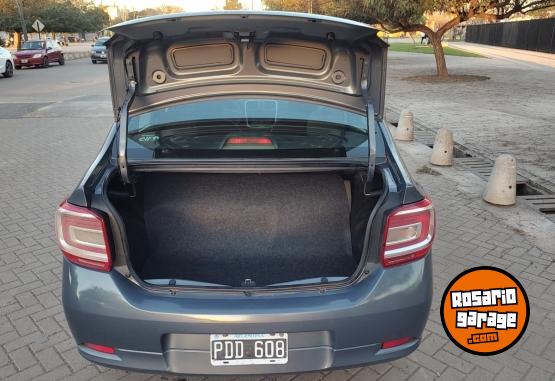 Autos - Renault Logan 1.6 2015 Nafta 113000Km - En Venta