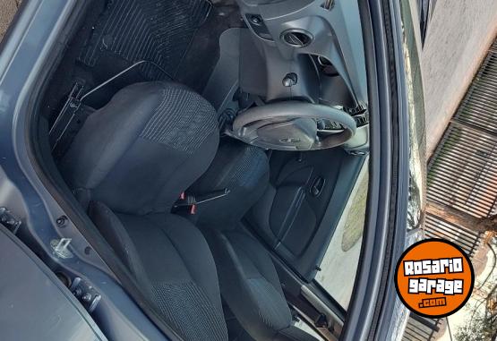 Autos - Renault Logan 1.6 2015 Nafta 113000Km - En Venta