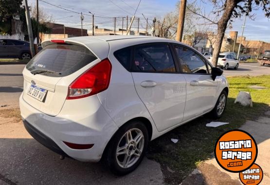 Autos - Ford Fiesta 2018 Nafta 80000Km - En Venta