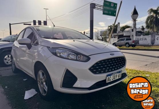Autos - Ford Fiesta 2018 Nafta 80000Km - En Venta