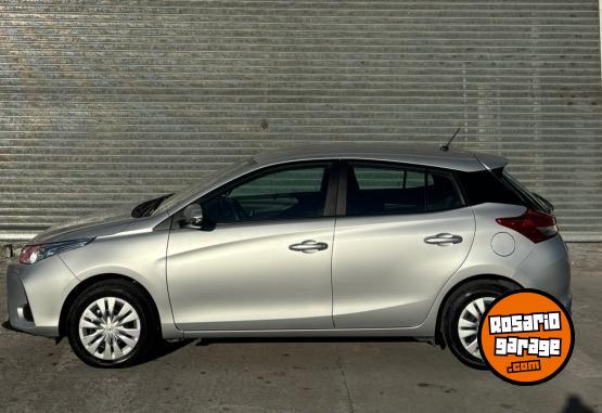 Autos - Toyota YARIS 1.5 XS CVT 2025 Nafta 20000Km - En Venta