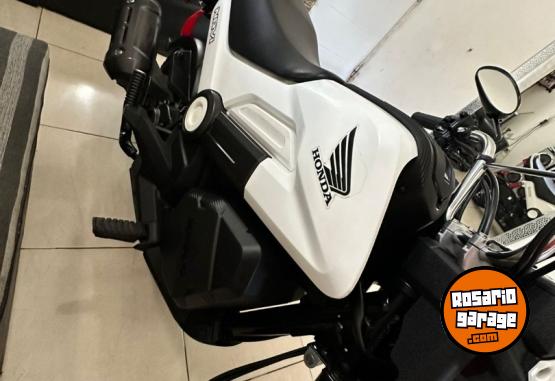 Motos - Honda Navi 2024 Nafta 1200Km - En Venta