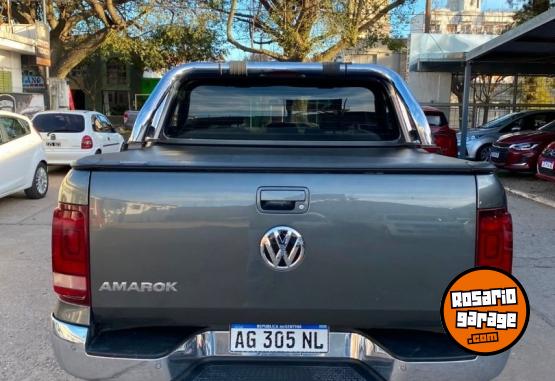 Camionetas - Volkswagen Amarok Highline 2.0 AT 2023 Diesel 36000Km - En Venta