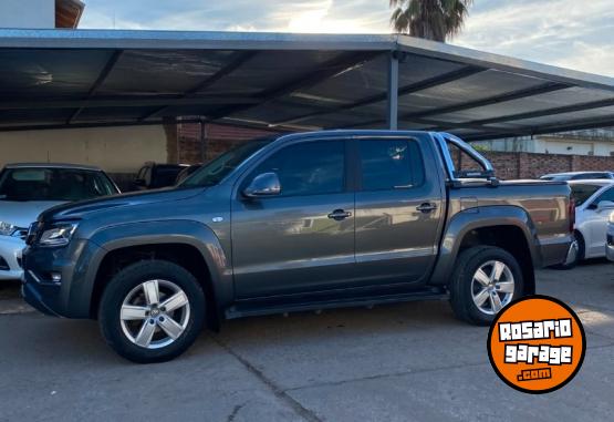 Camionetas - Volkswagen Amarok Highline 2.0 AT 2023 Diesel 36000Km - En Venta