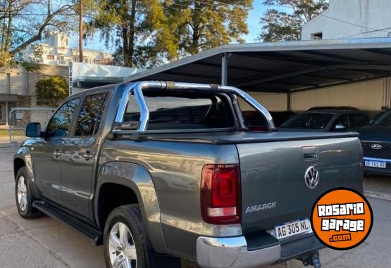 Camionetas - Volkswagen Amarok Highline 2.0 AT 2023 Diesel 36000Km - En Venta