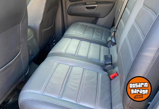 Camionetas - Volkswagen Amarok Highline 2.0 AT 2023 Diesel 36000Km - En Venta