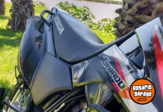 Motos - Honda Tornado xr250 2014 Nafta 15000Km - En Venta
