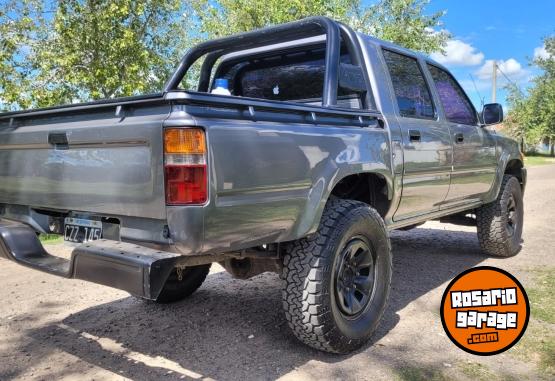 Camionetas - Toyota Hilux 1999 Diesel 530000Km - En Venta