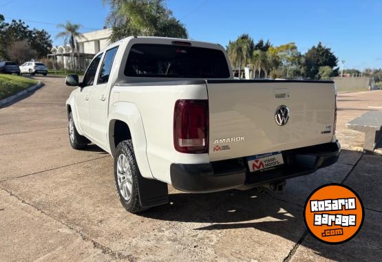 Camionetas - Volkswagen amarok v6 comfort 2024 Diesel 98000Km - En Venta